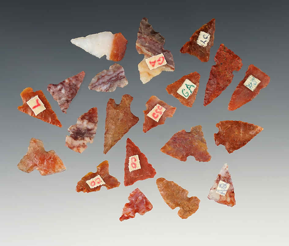 Group of 20 Assorted Arrowheads found in New Mexico in 1957. Largest is 1".