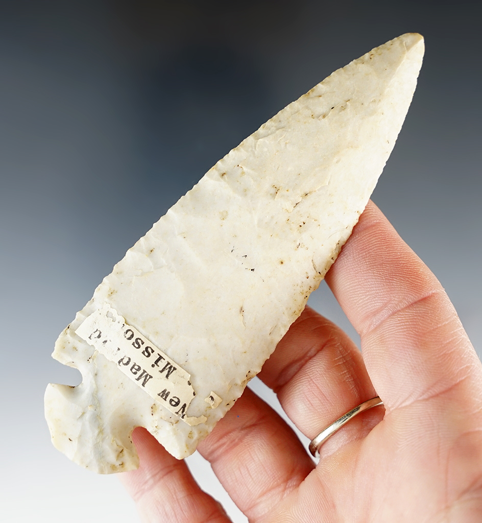 Fine 4 5/16" Dovetail found in New Madrid Co., Missouri.  Made from nice flint.