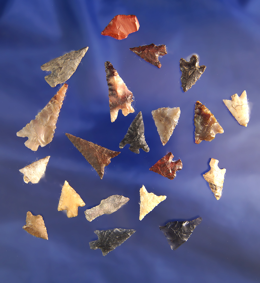 Set of 20 assorted Columbia River arrowheads - various conditions  Wishram area of the Columbia Rvr.
