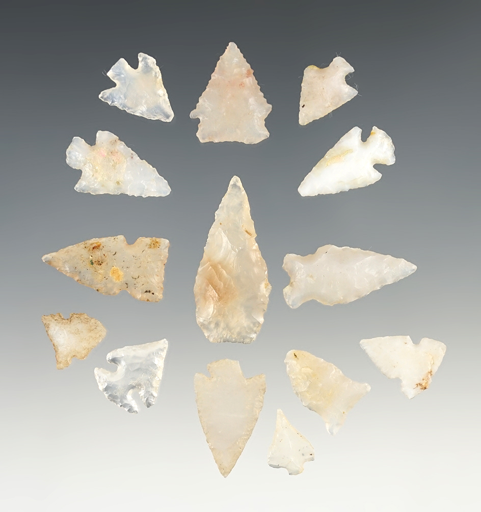 Set of 14 nice New Mexico points made from Agate. The largest is 1 1/4".