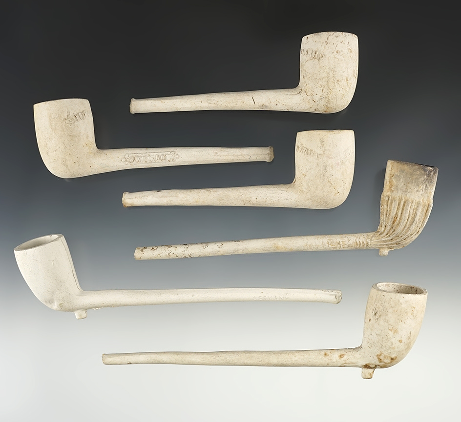 Set of 6 old Tavern Pipes in great condition.