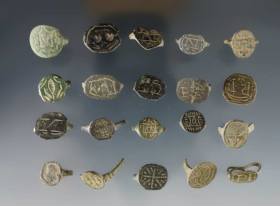 Set of 10 Kettle Points found in White Springs, Geneva, New York. The largest is 1 1/8".