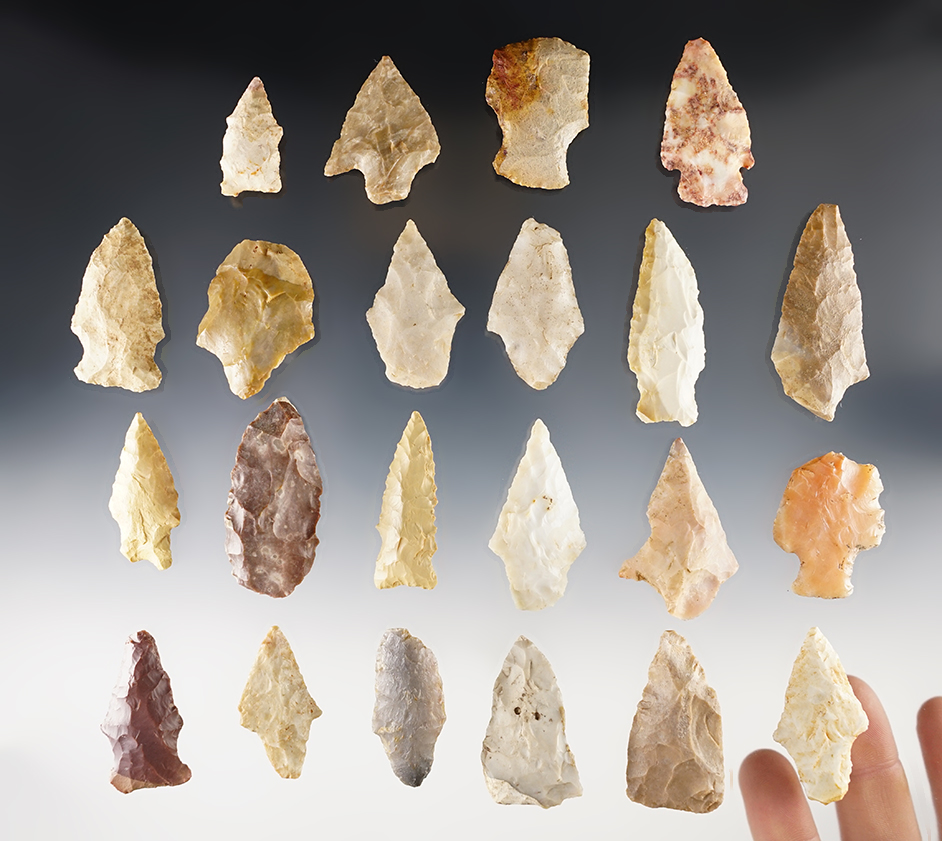 Set of 22 nicely made points - Weikel Ranch near Rolf, Oklahoma in the 1990's. 