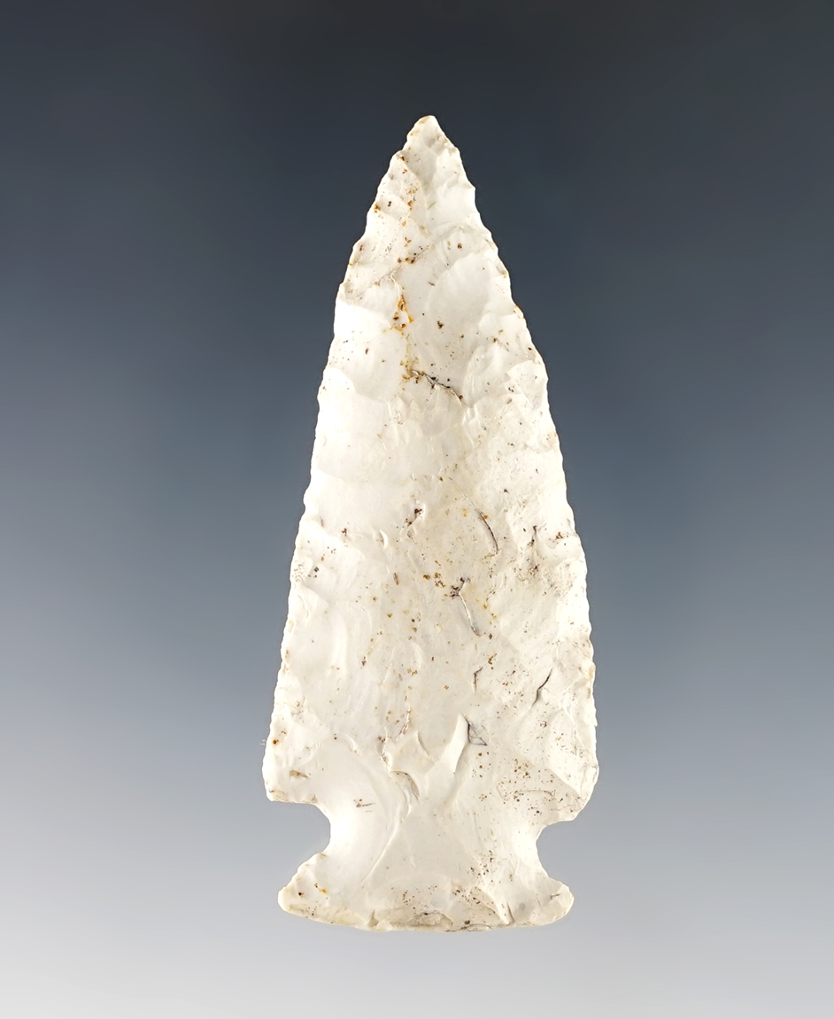 2 5/8" Pelican Lake point in very nice condition found in Colorado. Nice patina.