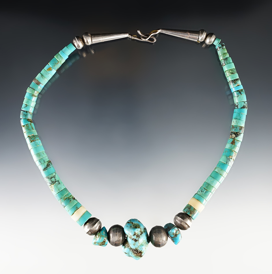 17" long Vintage Southwestern Turquoise Necklace.