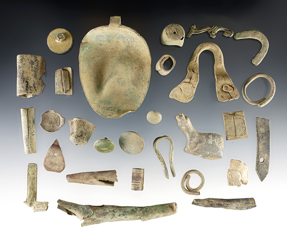 Set of 29 misc. artifacts including a Spoon, Beads, Thimble, Brass Kettle Lug and more. New York. 