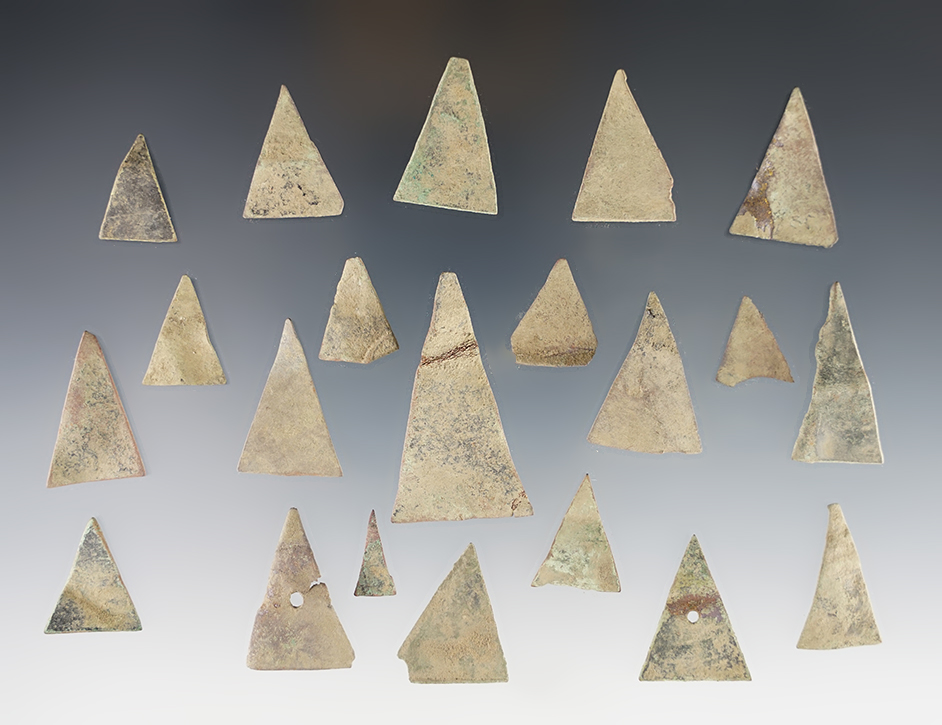 Set of 20 Kettle Points found at the White Springs Site, Geneva, New York. The largest is 1 11/16".