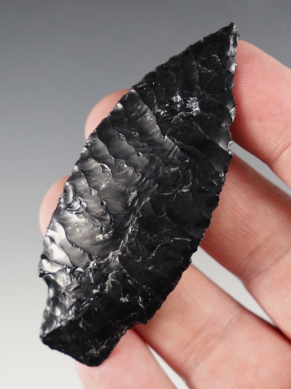 Exceptional 3 1/16" Windust-Scottsbluff Transitional form - Lake Co., Oregon. Stermer COA.