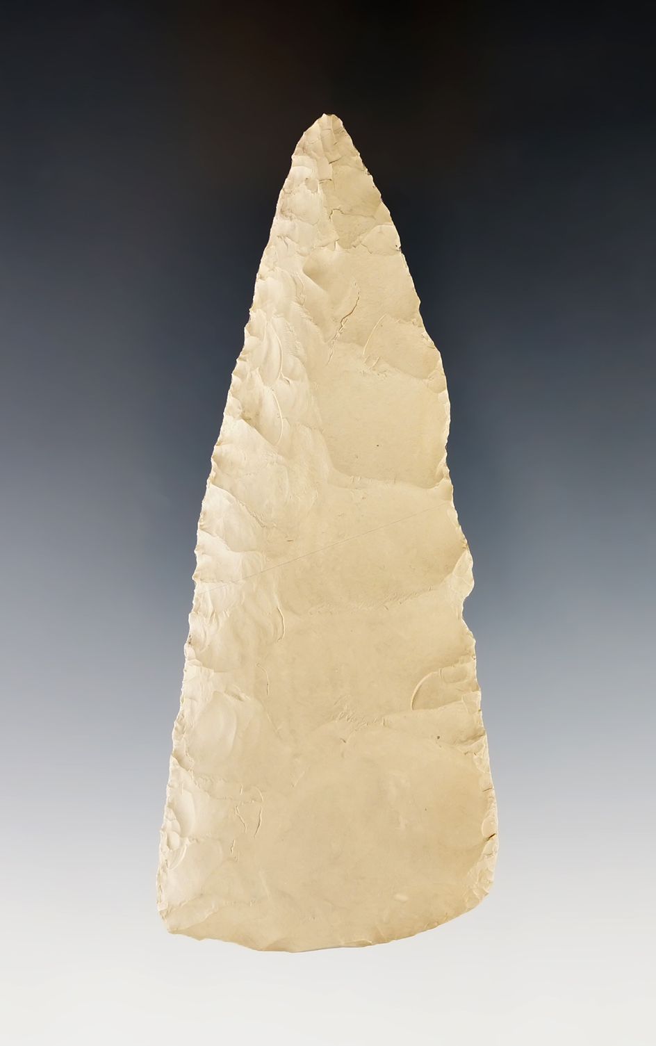 4 3/8" heavily patinated Cobbs Blade in good condition. Found in the Four Corners area.