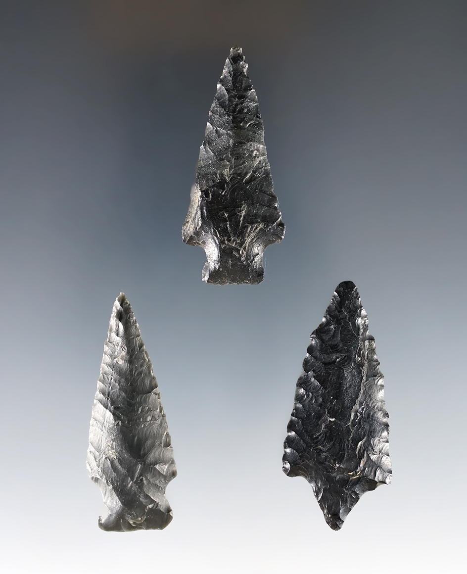 Set of 3 nicely made Points found in Oregon. Ex. C.L. Pugh Museum. The largest is 1 13/16".