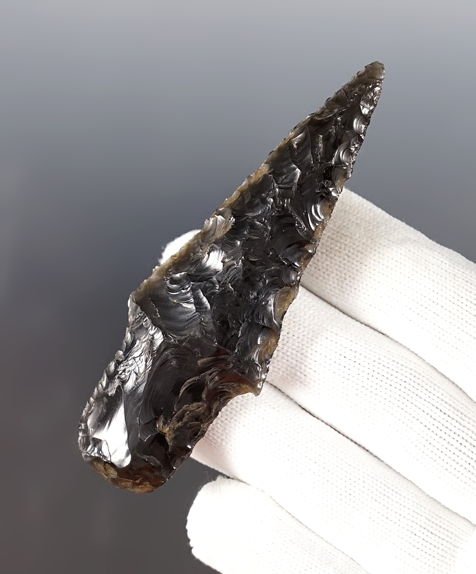 3 1/2" Stemmed Knife - Monte Alban, Oaxaca, Mexico. Ex. Oglivie H. Davis, Len Weidner.