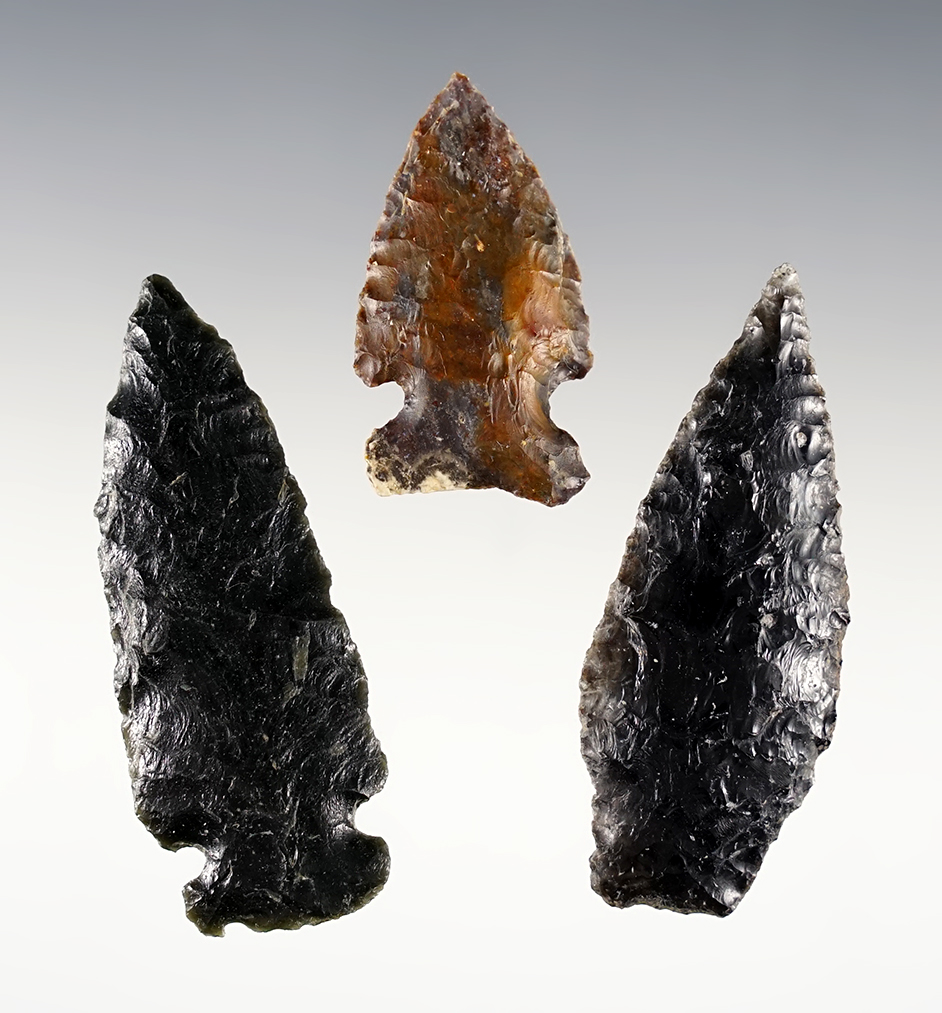 Set of 3 well made points - Washington/Oregon area. The largest is 2 3/8".