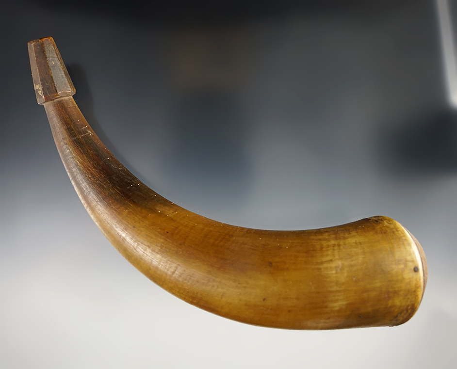 8 1/2" long early Powder Horn in nice condition. 