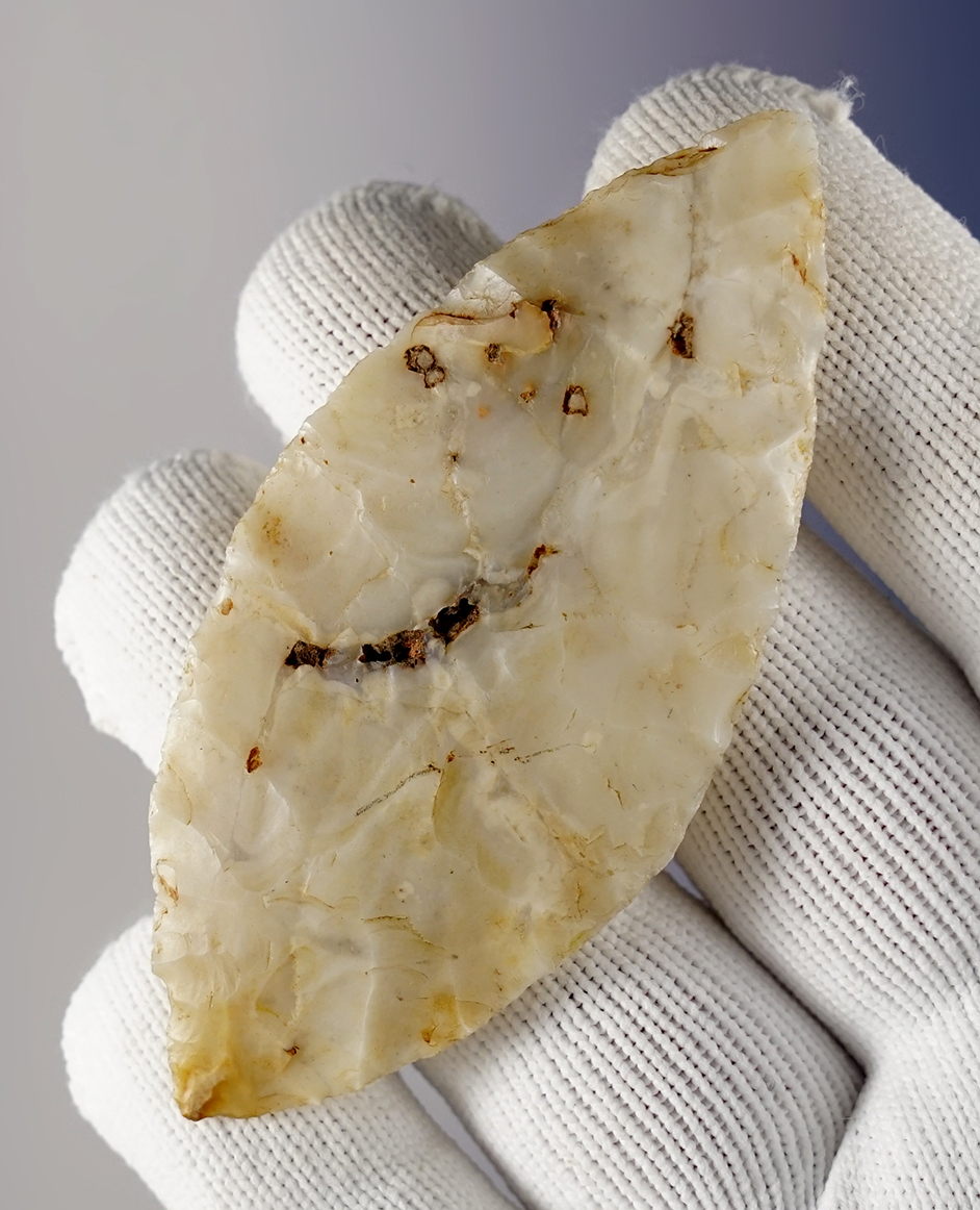 3 5/16" Bi-Pointed Knife in excellent condition. Found near the Columbia River