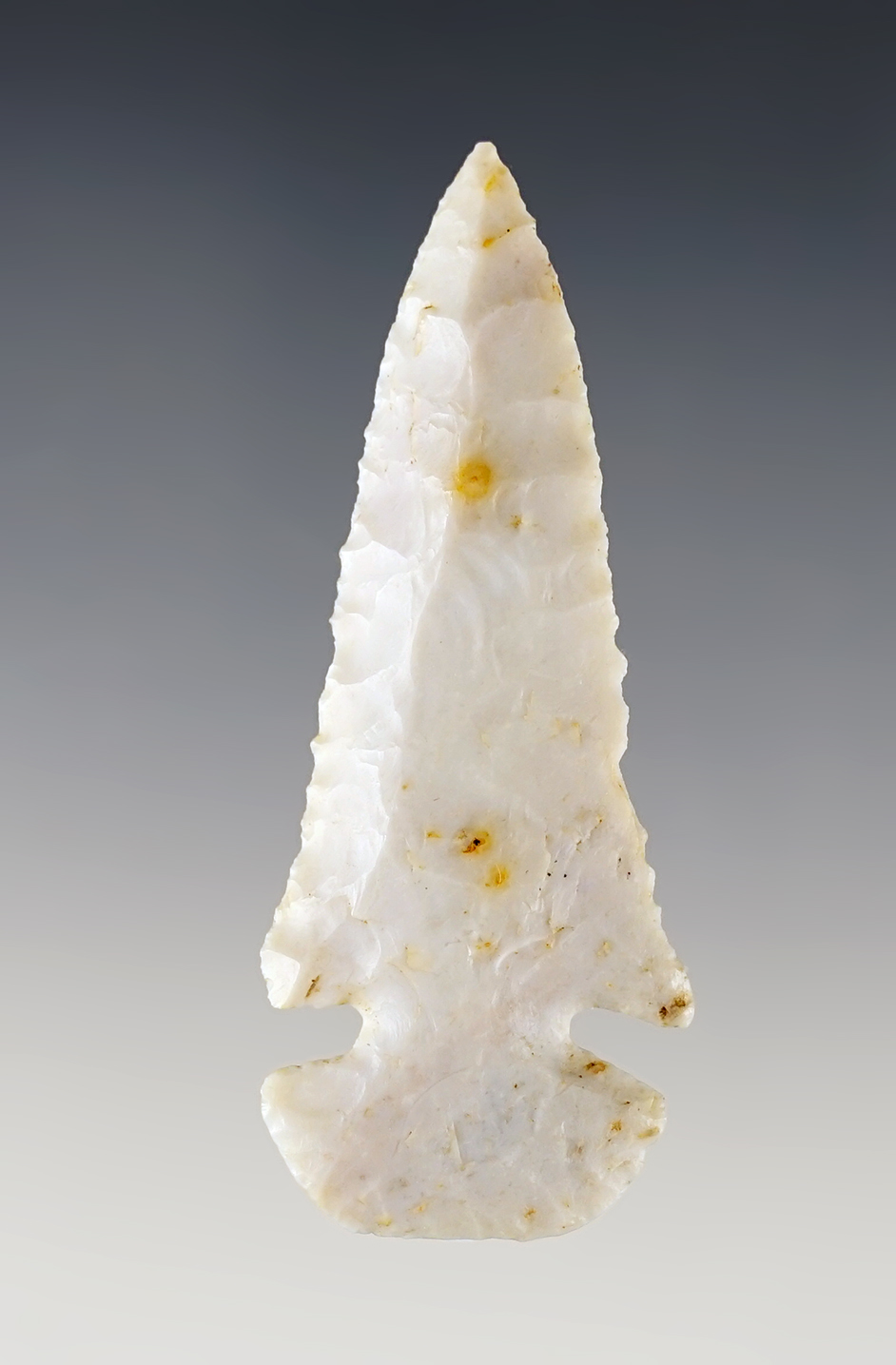 Superb! 2 3/4" Missouri Dovetail in excellent condition. Steeply beveled and a perfectly styled base.