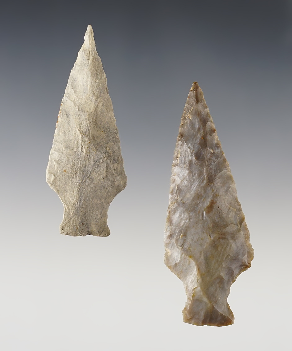 Pair of classic Ohio Ashtabula Points in excellent condition. The largest is 3".