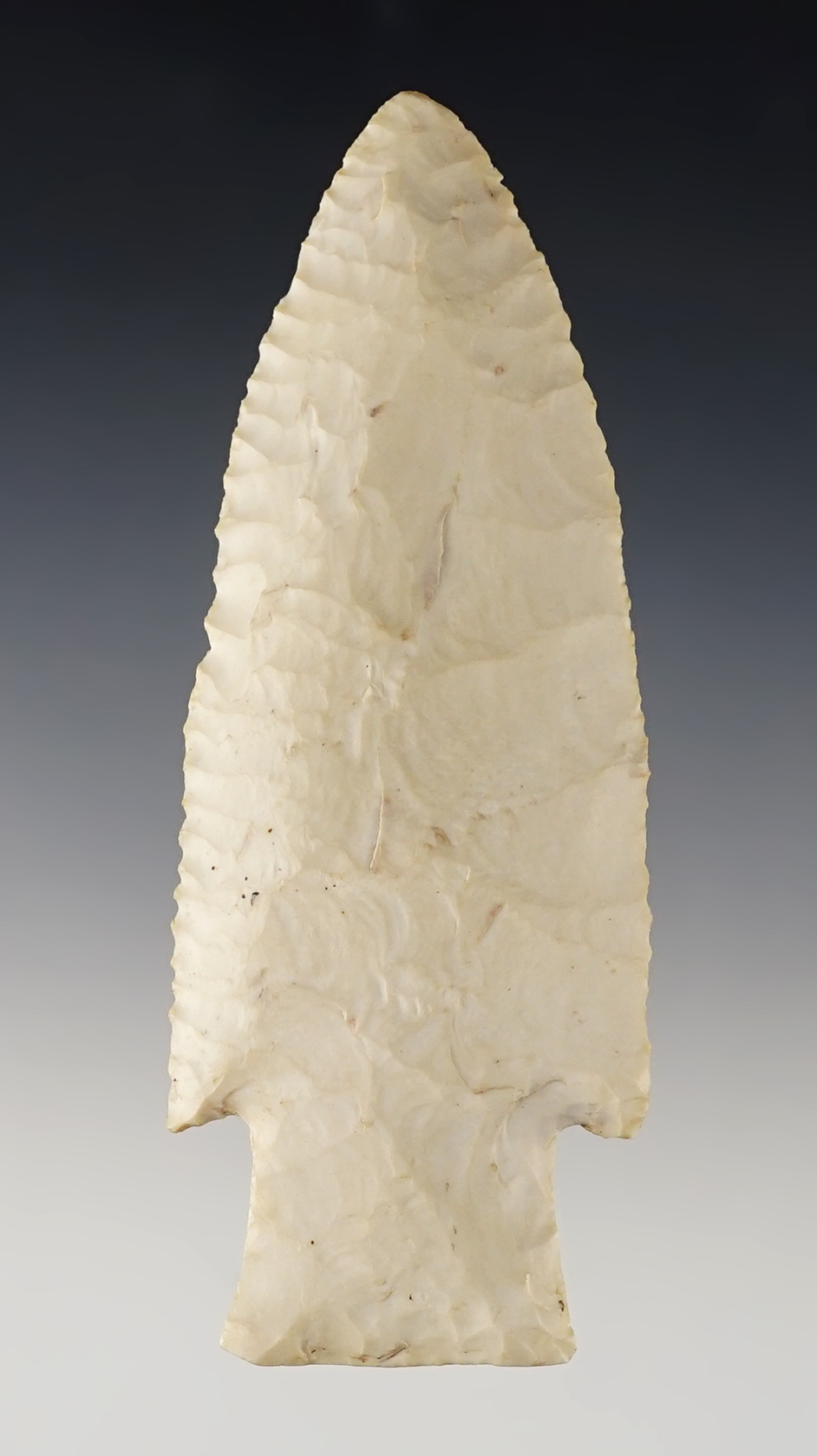 4 3/8" classic style Hardin - Burlington Chert with excellent flaking - Peoria Co., Illinois. 