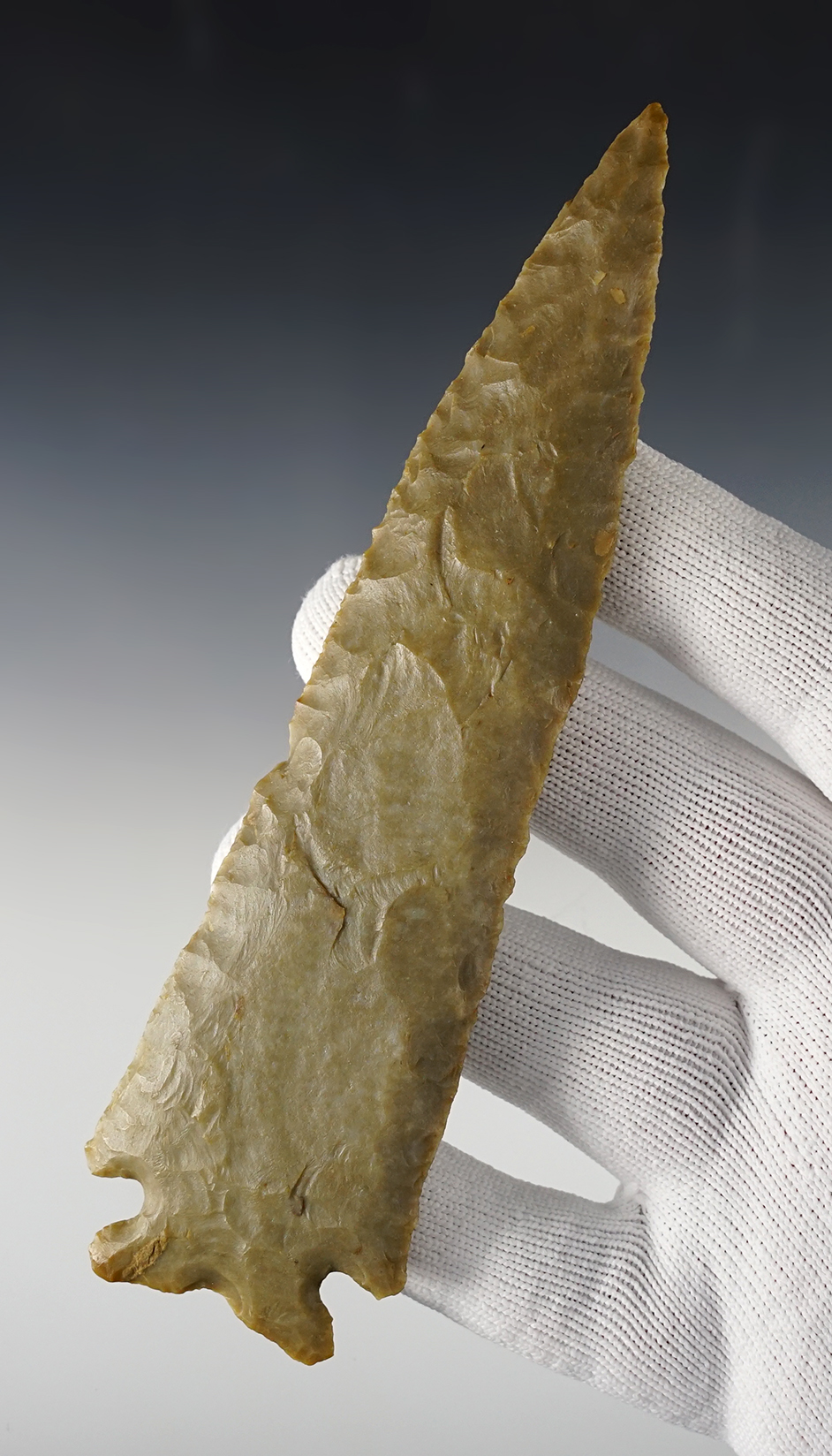 Large and thin 6 1/16" Archaic Stilwell found in Perry Co., Ohio. Finely made- Indiana Hornstone.