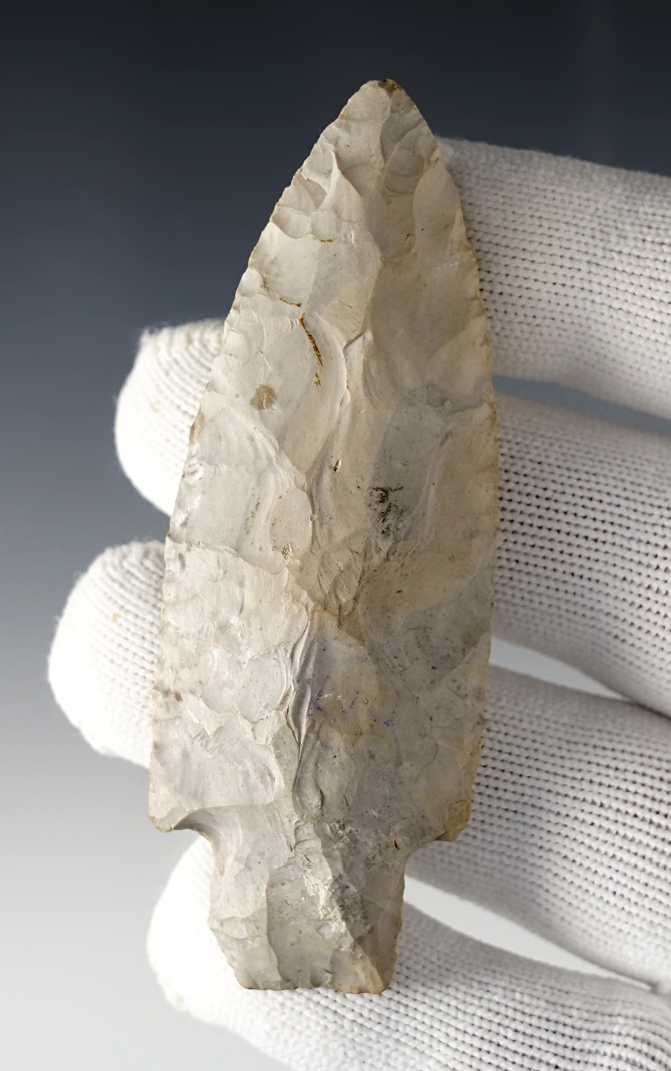 Well made 3 5/16" Ohio Adena with nice edge work.