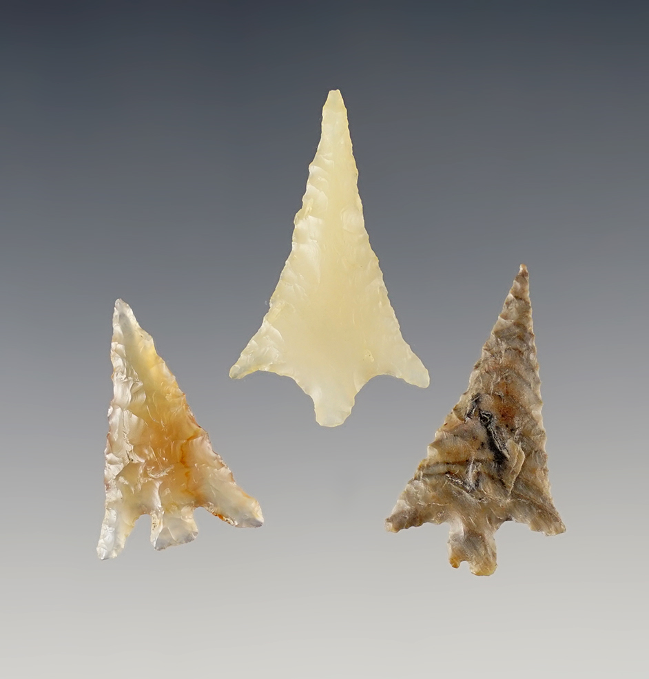 Set of 3 finely made Points found near the Columbia River in the Washington/Oregon area. 