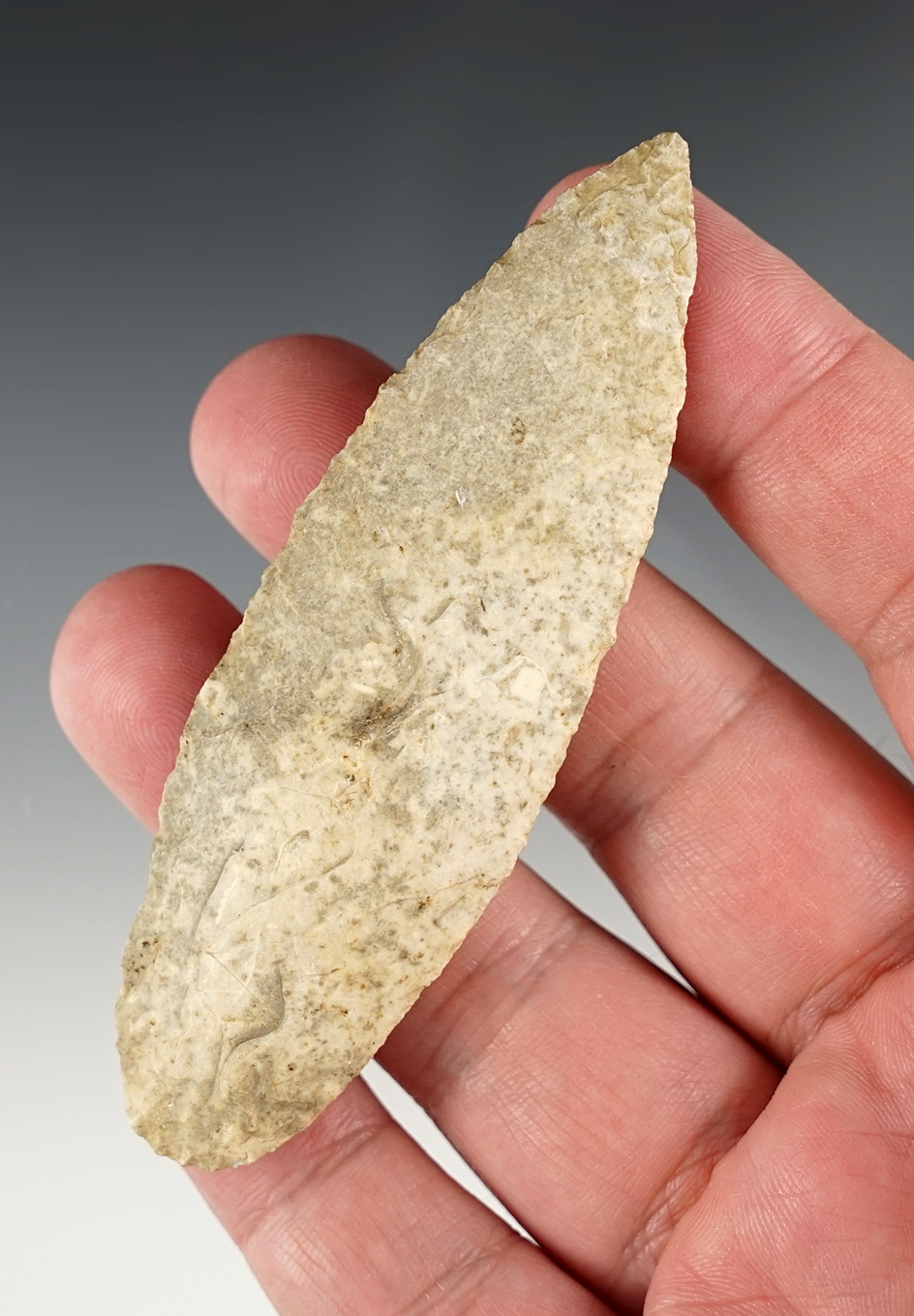 3 5/8" Blade found in the Midwestern U.S. Made from beautiful flint.