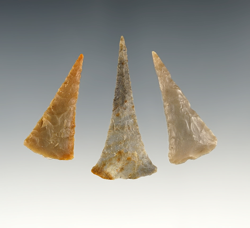 Set of 3 finely made Tennessee Triangle points. The largest is 2".