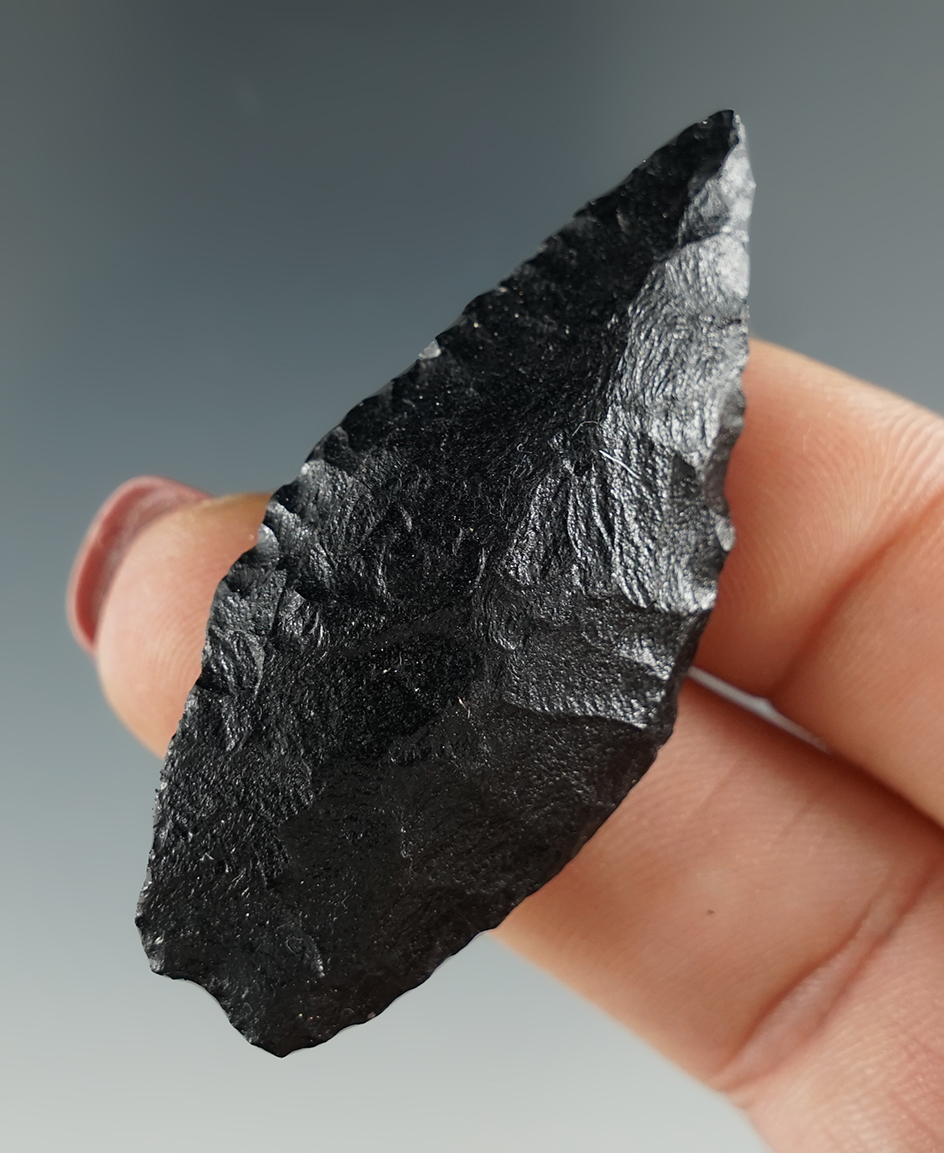 2" Cascade Notched Base - Obsidian. Found in the Great Basin, OR. Pictured in Overstreet #8.