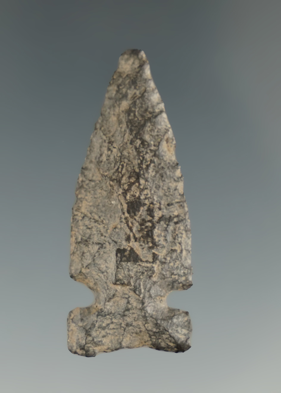 1 5/8" Northern Sidenotch made from Basalt. Found in the Great Basin, OR.