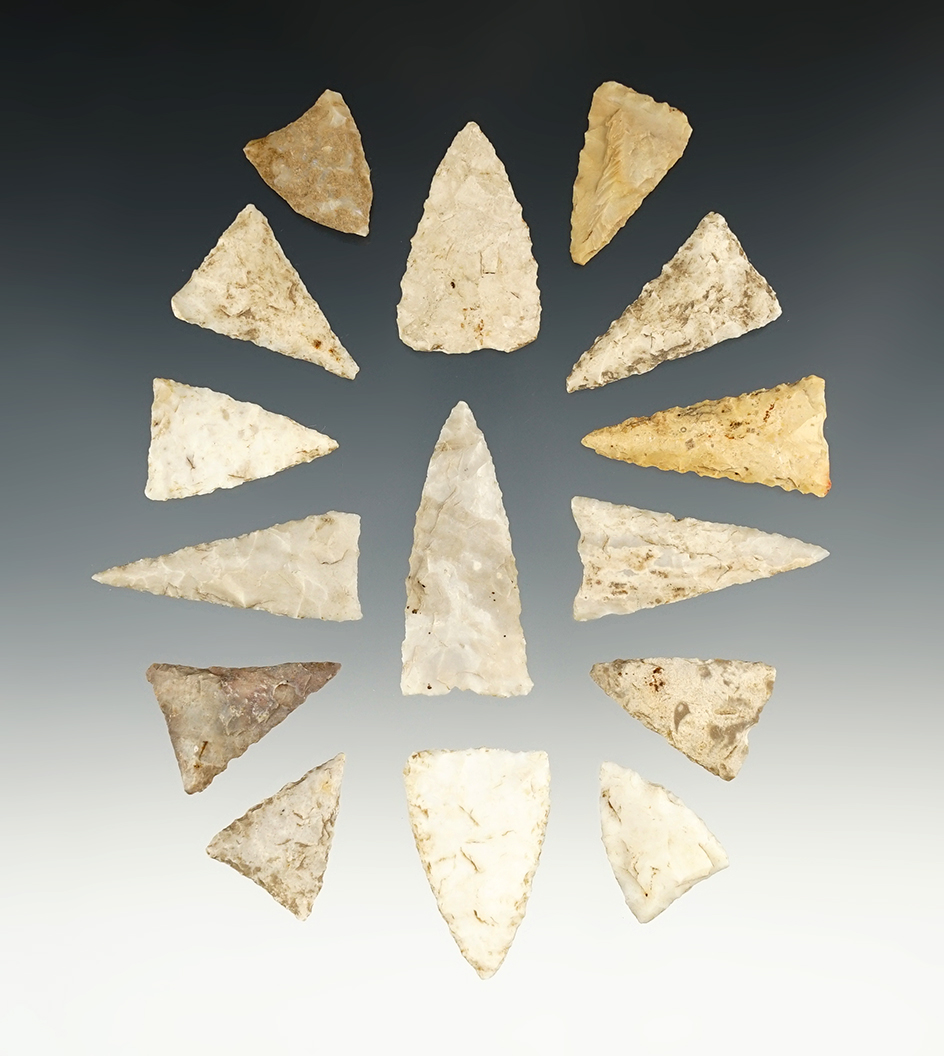 Set of 15 Midwest Triangle points in good condition. The largest is 1 9/16".