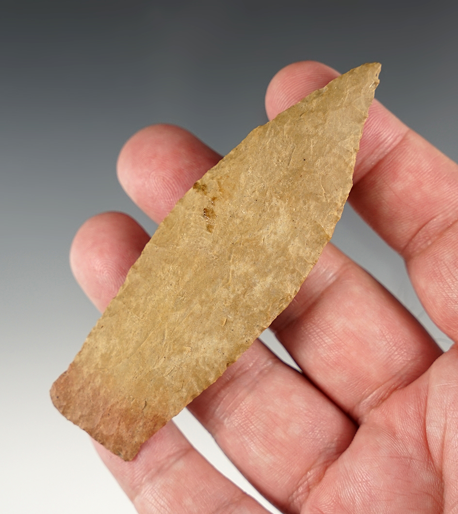 3 11/16" Nicely made Copena found in Humphreys Co., Tennessee. Made from Dover chert.