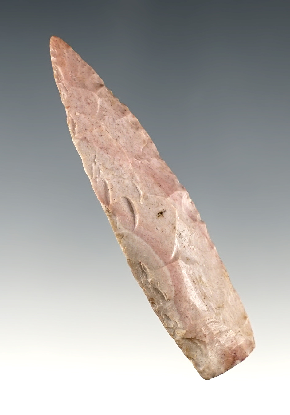 2 3/4" Kentucky Lanceolate point in excellent condition.