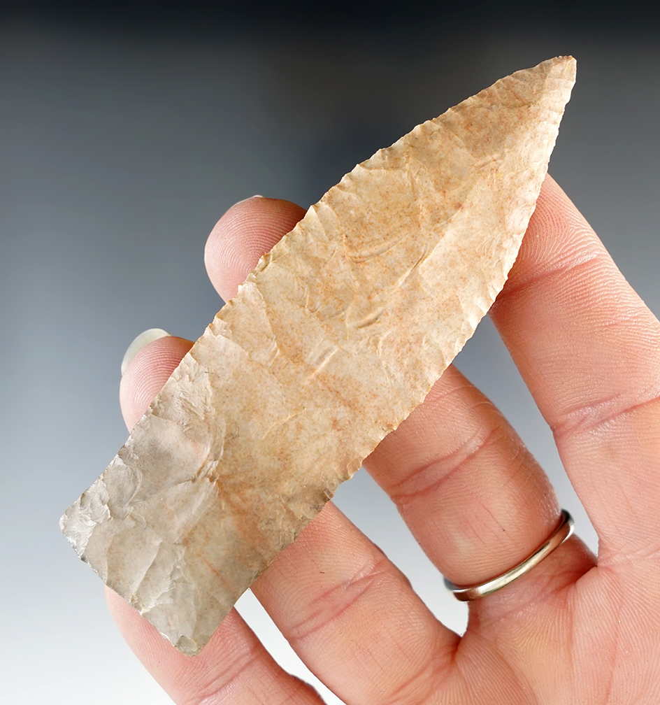 Colorful 3 1/2" Copena with nice edgework. Found in Hardin Co., Tennessee. Ex. Patrick Byrd