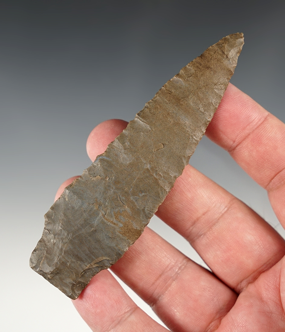 4 1/16" Thin and very well made Ohio Stemmed Paleo Lanceolate.
