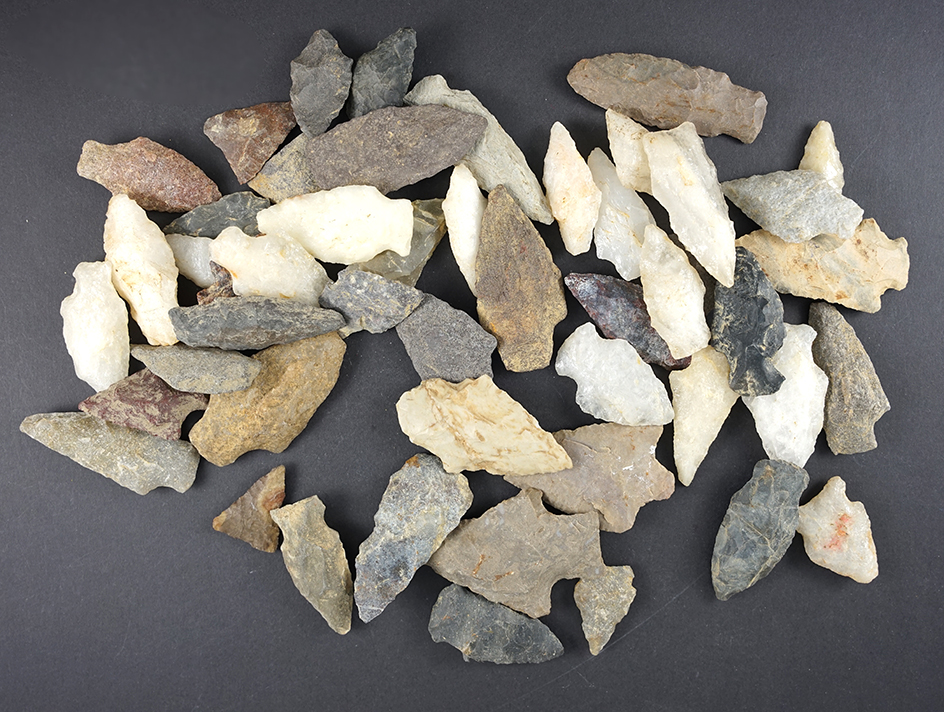 Set of 50 assorted points found in the Eastern U.S. Most are in good condition.