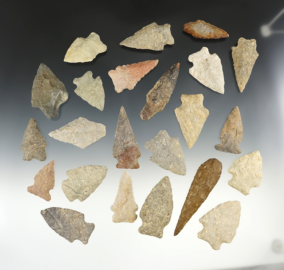 Set of 20 points found in the Eastern U.S. Most are in great condition. The largest is 2 1/4".