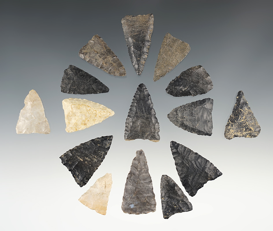 Set of 15 Midwest Triangles in good condition. The largest is 1 1/2".