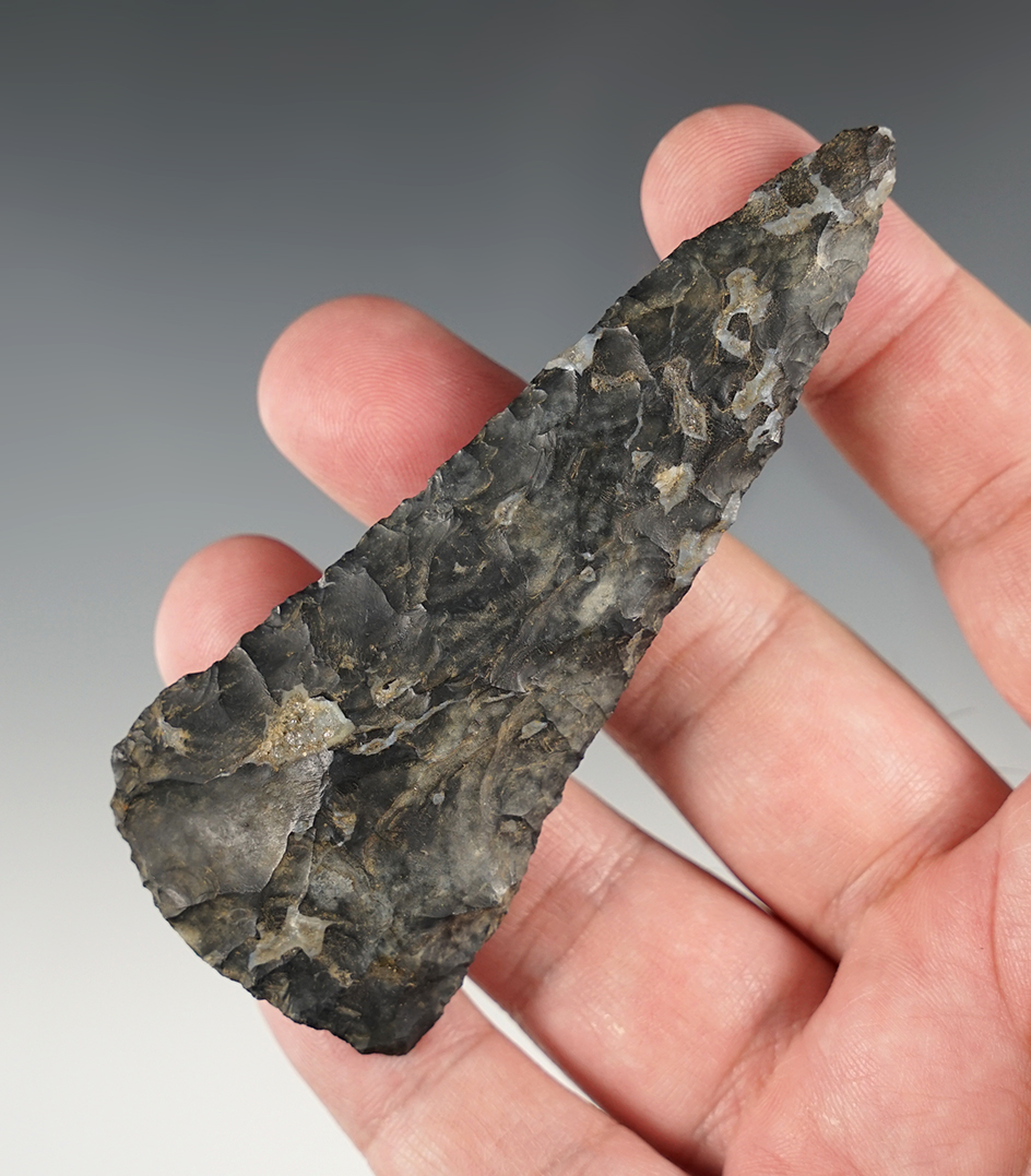 Nice 3 13/16" Coshocton Archaic Knife in excellent condition. Found in Ohio.