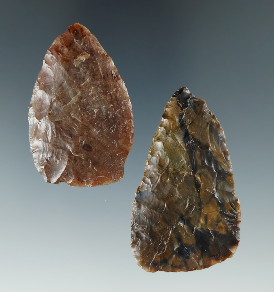 Pair of attractive knives found near the Columbia River, largest is 2".