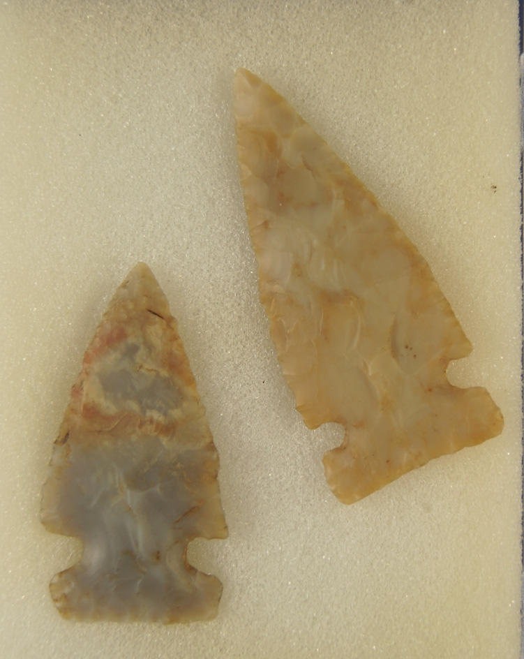 Pair of fine Flint Ridge Intrusive Mound Points, largest is 2".