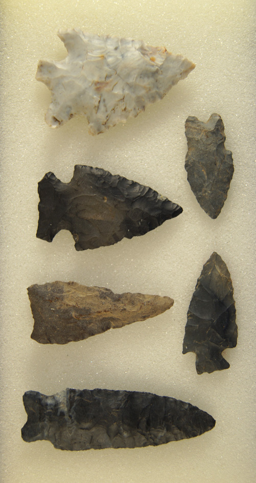 Set of six Ohio arrowheads, largest is 2 1/2".