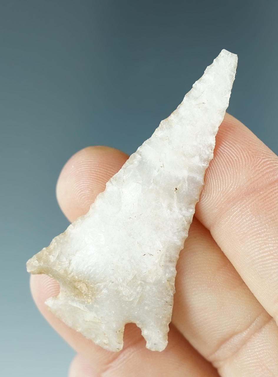 Very nice flaking, style and material on this 2 1/8" Cornernotch found in southern Oregon.