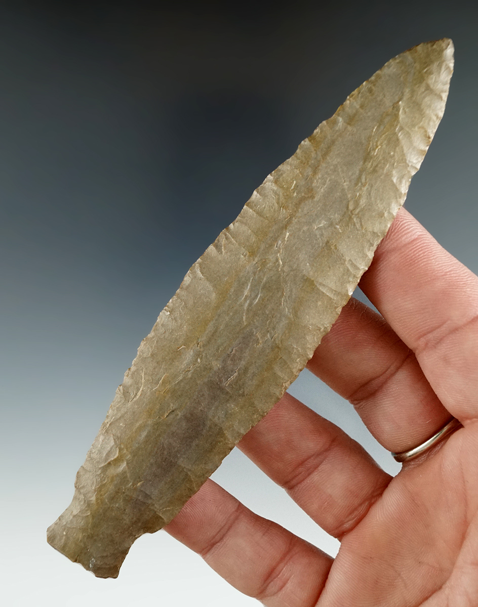 Thin! Exceptional flaking on this very thin 4 7/8" parallel flaked Elk River found in Massac Co., Il