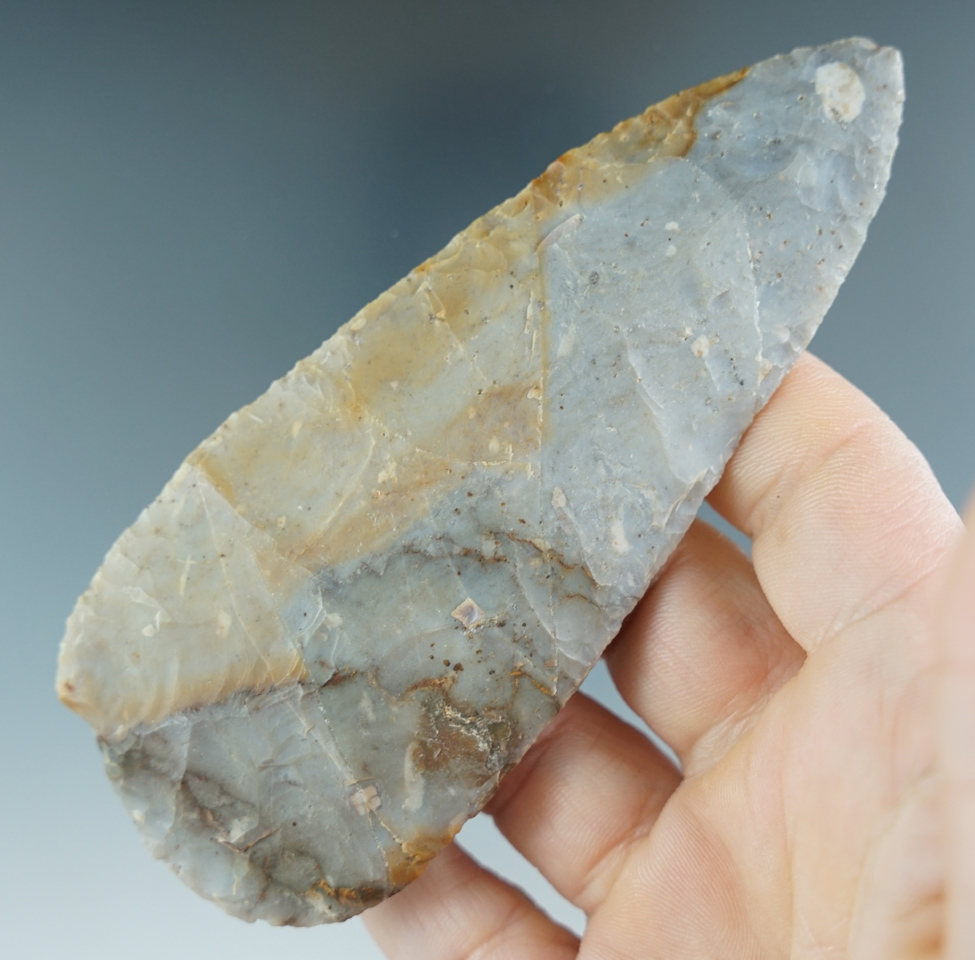 Beautiful material! Excellent flaking on this 4 7/16" Flint Blade found near the Columbia River, OR.