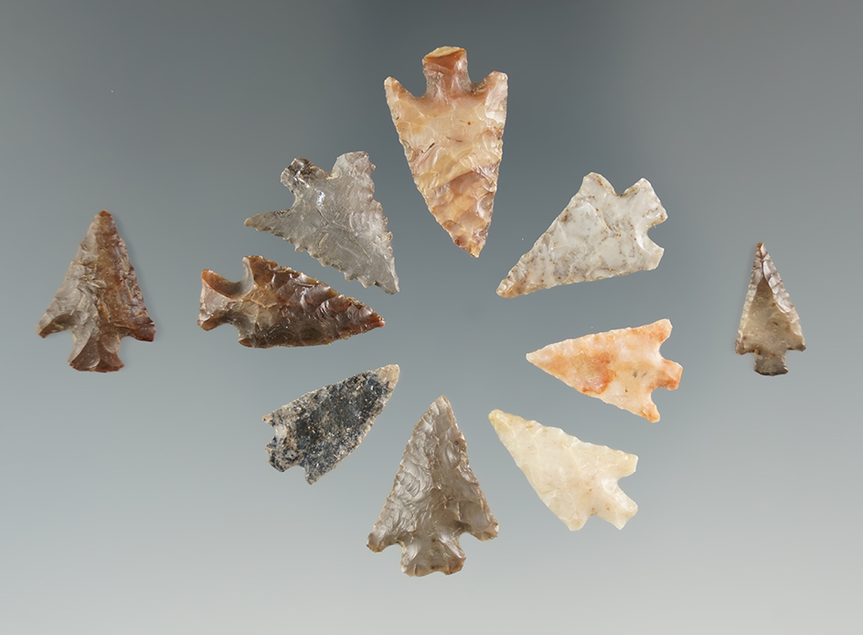 Set of 10 Columbia River arrowheads, largest is 15/16".