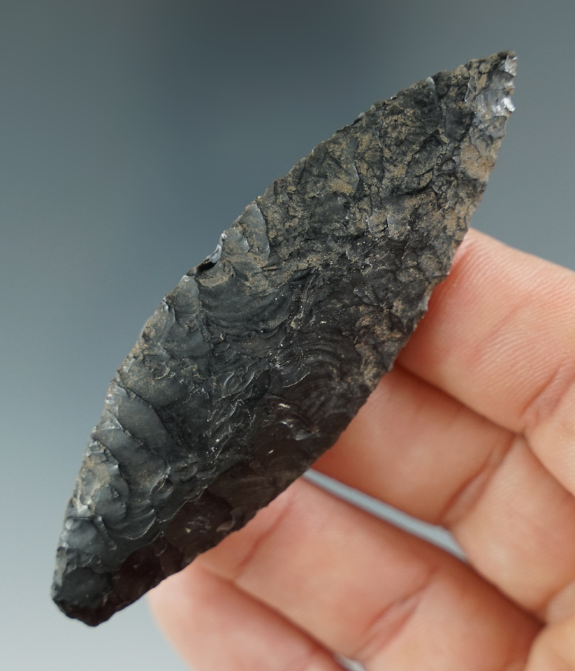 Excellent flaking - well styled 3 1/16" Cascade found near Bend, Oregon. Pictured in Overstreet #8