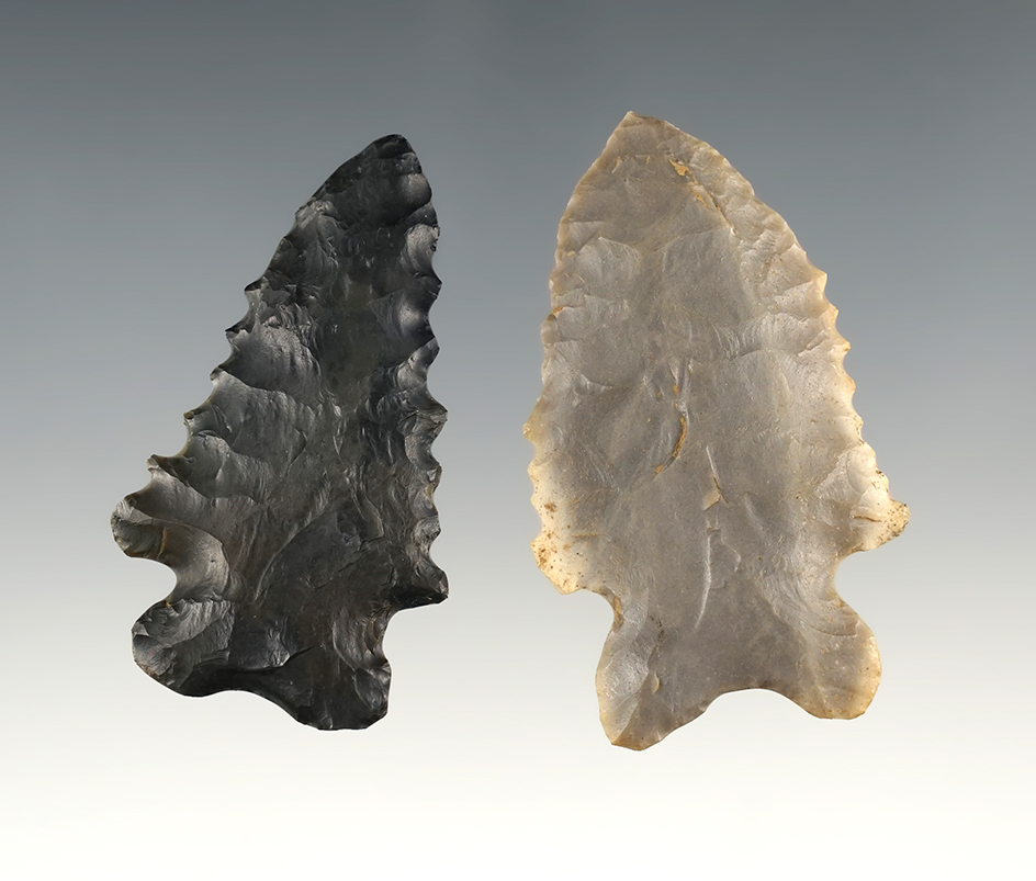 Pair of well made Ohio MacCorkle points in great condition. The largest is 2 1/4".