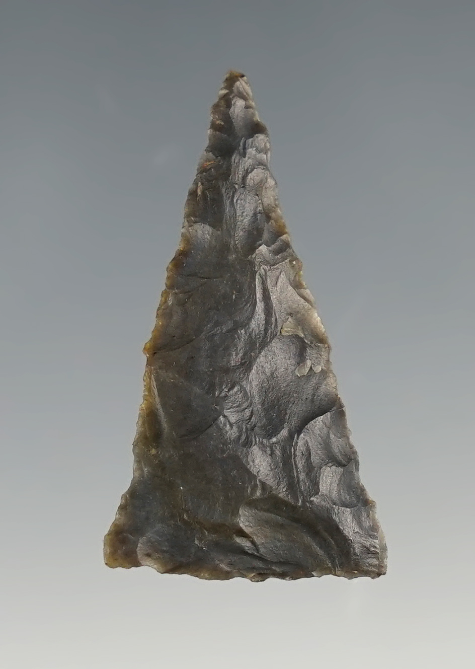Nicely made 1 3/8" Ft. Ancient Triangle found at the Fuert Site, Scioto Co., Ohio. Ex. Kuhn collecti