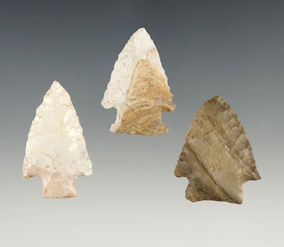 Set of 3 well made Ohio points. The largest is 1 3/8". Ex. Ron Sauer collection.