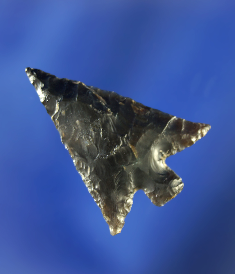 Exceptional flaking and style on this 1" Columbia Plateau made from high-quality material.