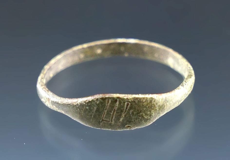 13/16" Jesuit Ring in nice condition. Found in  New York.